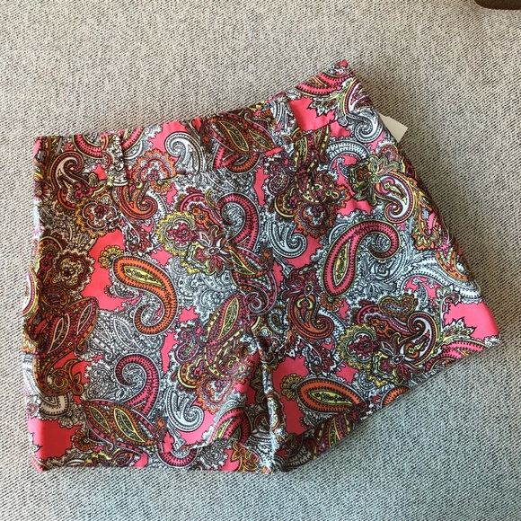 High Rise Paisley Shorts - Picture 4 of 6